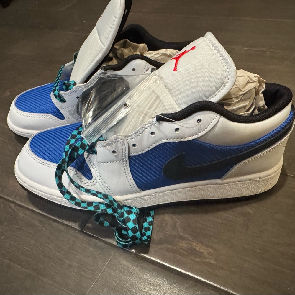 Nike Kids Sneakers - Blue, White, Black